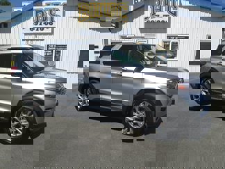 Used 2023 Ford Explorer Limited image 1