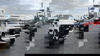 New 2025 Ford F350 4x4 Crew Cab Super Duty image 1