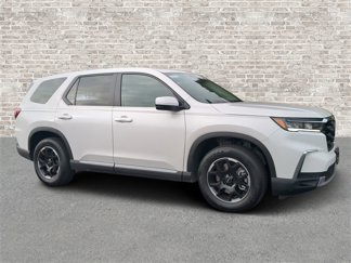 New 2025 Honda Pilot EX-L image 1