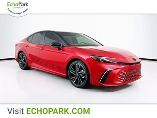 Used 2025 Toyota Camry XSE image 1