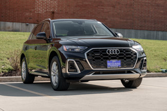 Used 2022 Audi Q5 2.0T Premium w/ Convenience Package image 1