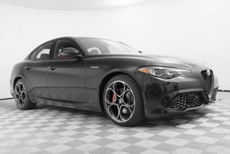 New 2025 Alfa Romeo Giulia image 1