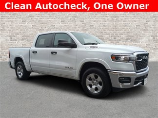 Used 2025 RAM 1500 Big Horn image 1