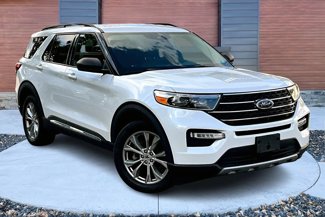 Used 2021 Ford Explorer XLT w/ Equipment Group 202A image 1