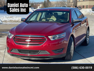 Used 2018 Ford Taurus Limited image 1