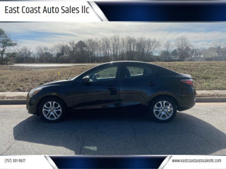 Used 2017 Toyota Yaris iA image 1
