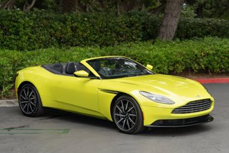 Used 2022 Aston Martin DB11 Volante image 1