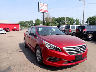 Used 2015 Hyundai Sonata SE image 1