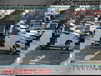 Used 2016 Mercedes-Benz Metris Passenger image 1