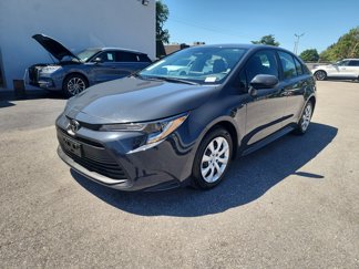Used 2023 Toyota Corolla LE image 1