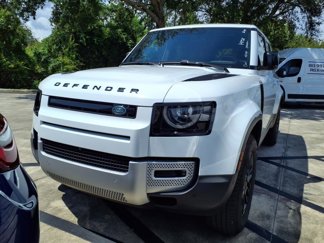 Used 2025 Land Rover Defender 110 S image 1