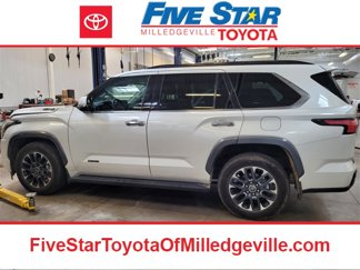 Used 2023 Toyota Sequoia Limited image 1