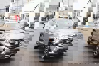 New 2025 Volkswagen Atlas SEL image 1