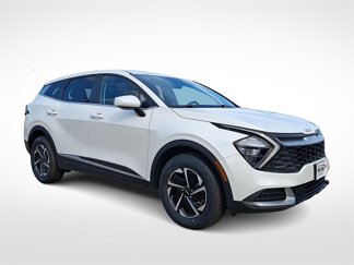 Used 2023 Kia Sportage LX image 1