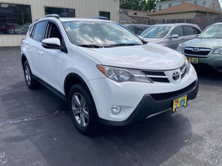 Used 2015 Toyota RAV4 XLE image 1