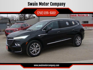 Used 2024 Buick Enclave Essence w/ Technology Package image 1