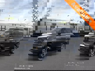 New 2025 Lincoln Navigator Reserve image 1