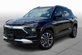 Used 2025 Chevrolet TrailBlazer LT image 1