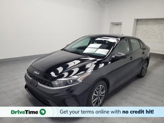 Used 2023 Kia Forte LXS image 1