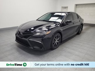Used 2023 Toyota Camry SE image 1