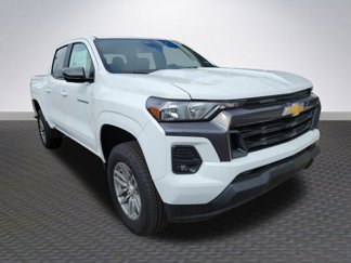 Used 2024 Chevrolet Colorado LT w/ LT Convenience Package II image 1