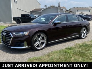 Used 2021 Audi S8 L image 1