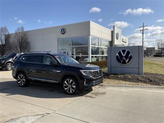 New 2025 Volkswagen Atlas SEL Premium R-Line image 1