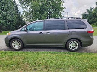 Used 2015 Toyota Sienna XLE w/ Entertainment Package image 1
