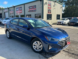 Used 2020 Hyundai Elantra SE image 1