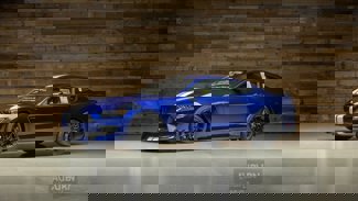 Used 2015 Ford Mustang Shelby GT350 image 1