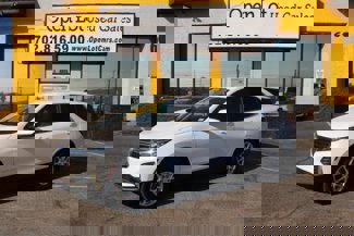 Used 2022 Chevrolet Equinox LT image 1