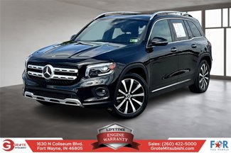 Used 2021 Mercedes-Benz GLB 250 4MATIC w/ Premium Package image 1