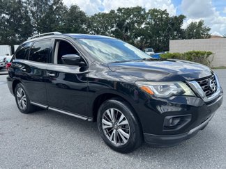 Used 2019 Nissan Pathfinder SV image 1