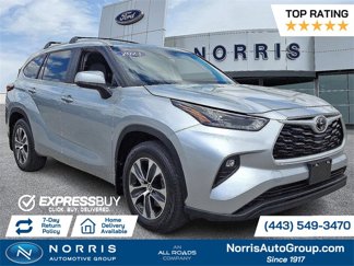 Used 2023 Toyota Highlander L image 1
