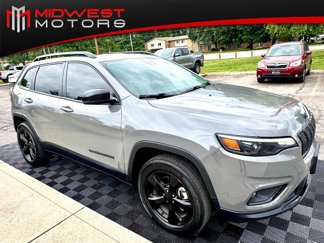 Used 2023 Jeep Cherokee Altitude Lux w/ Lux Elite Package image 1