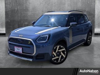 New 2025 MINI Cooper Countryman SE w/ Comfort Package Max image 1