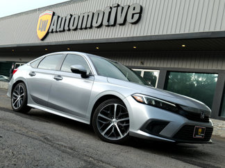 Used 2023 Honda Civic Touring image 1