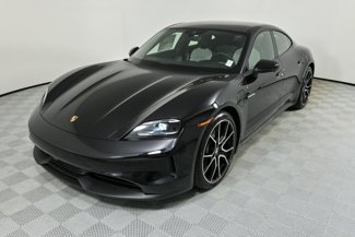 New 2025 Porsche Taycan image 1