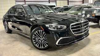 Used 2024 Mercedes-Benz S 580e 4MATIC Sedan image 1