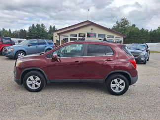 Used 2016 Chevrolet Trax LT w/ LT Sun and Sound Package image 1
