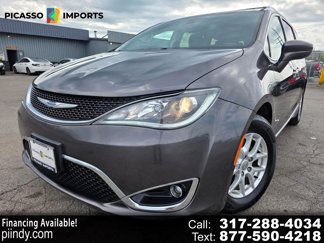 Used 2020 Chrysler Pacifica Touring-L image 1