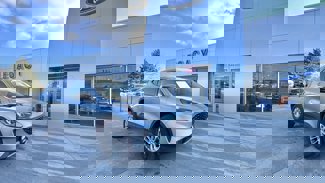Used 2022 Ford Escape SE image 1