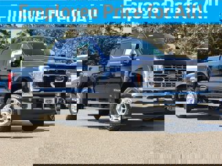 New 2025 Ford F250 4x4 Crew Cab Super Duty image 1