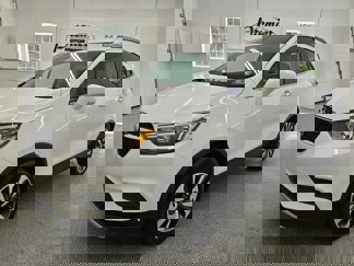 Used 2021 Buick Encore Preferred image 1