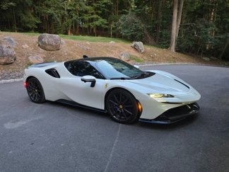 Used 2023 Ferrari SF90 Stradale image 1