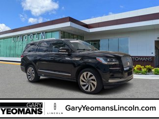 Certified 2023 Lincoln Navigator Reserve image 1