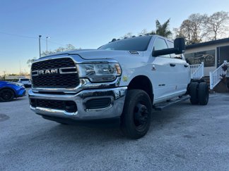 Used 2019 RAM 3500 Tradesman w/ Chrome Appearance Group image 1