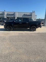 Used 2022 GMC Canyon Denali w/ Denali Black Edition Package image 1