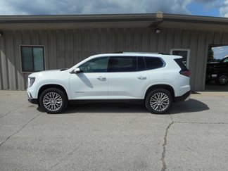 New 2025 GMC Acadia Denali w/ LPO, Floor Liner Package image 1