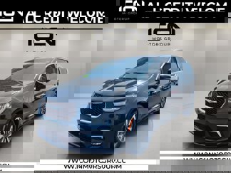 Used 2024 Chrysler Pacifica Select image 1